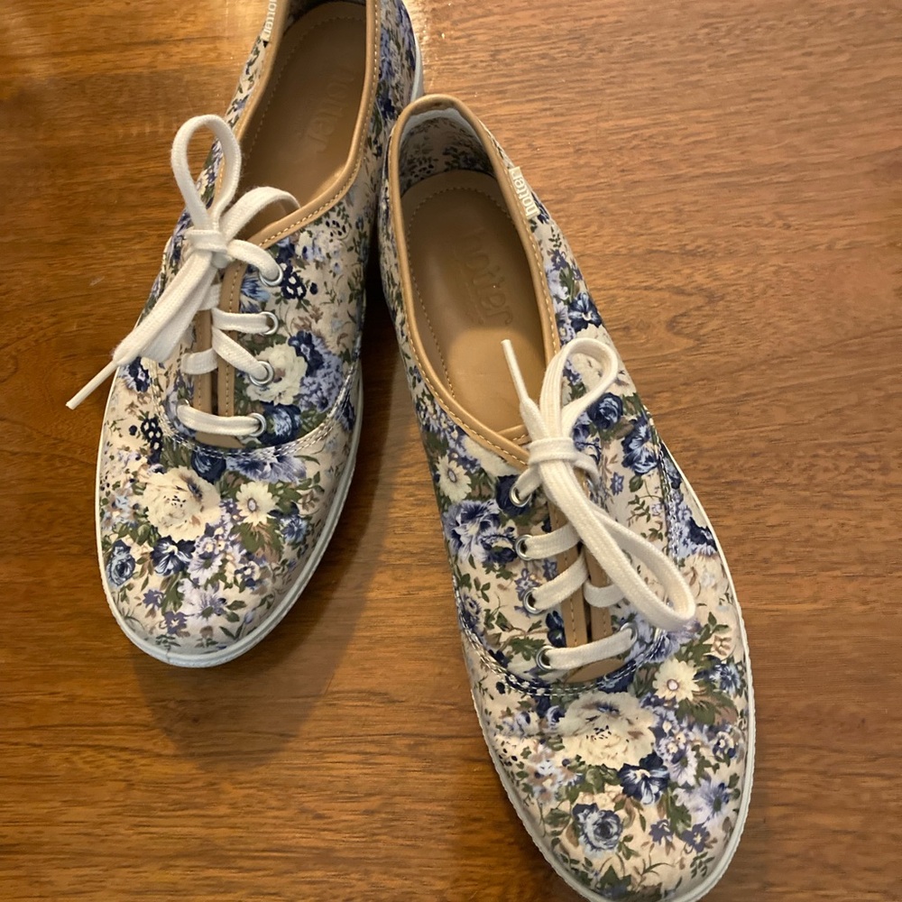 Hotter Brand Blue and Cream Floral Canvas Sneakers